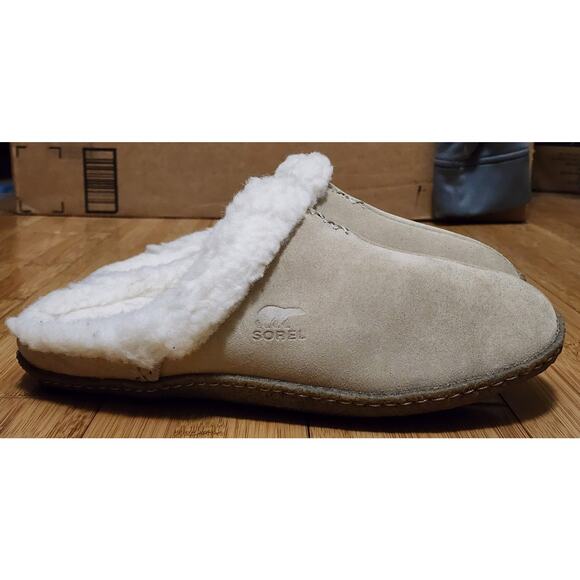 Sorel Shoes - Sorel Nakiska Slide Slippers Women 7 Suede Beige Faux Fur Sherpa Lined Mule Flat
